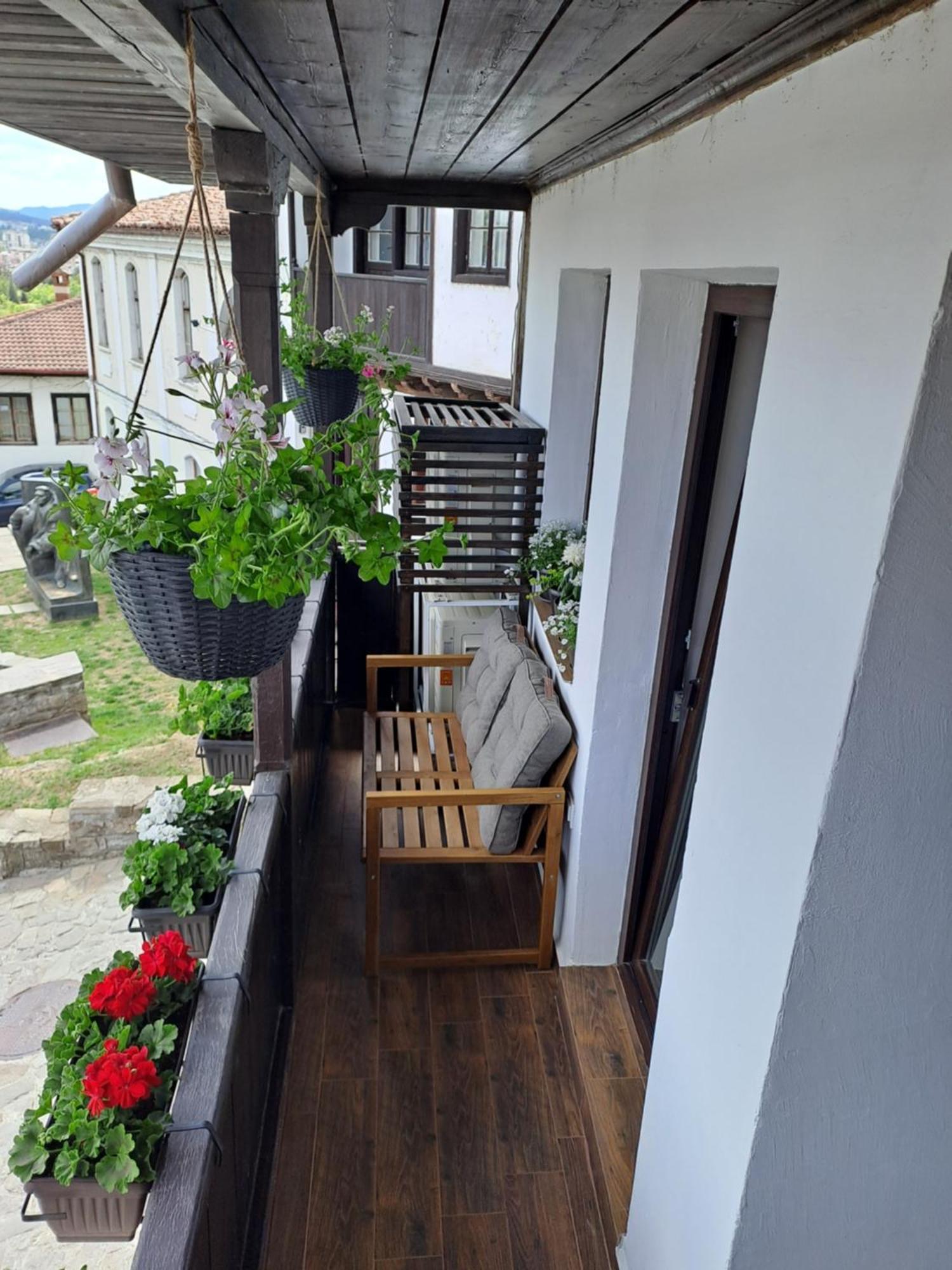 Guest House Lazara فيليكو ترنوفو المظهر الخارجي الصورة